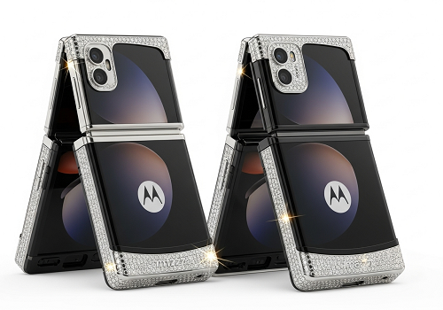 رندرهای بیشتری از ریزر پر زرق و برق موتورولا لو رفت